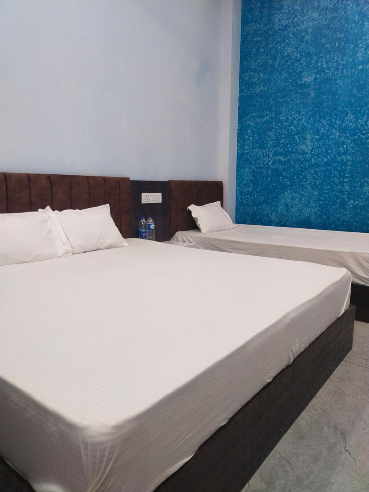 Anant Home Stay Удджайн Экстерьер фото